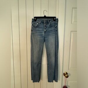High-Rise Crop Flare American Eagle Jeans (Size 6)
